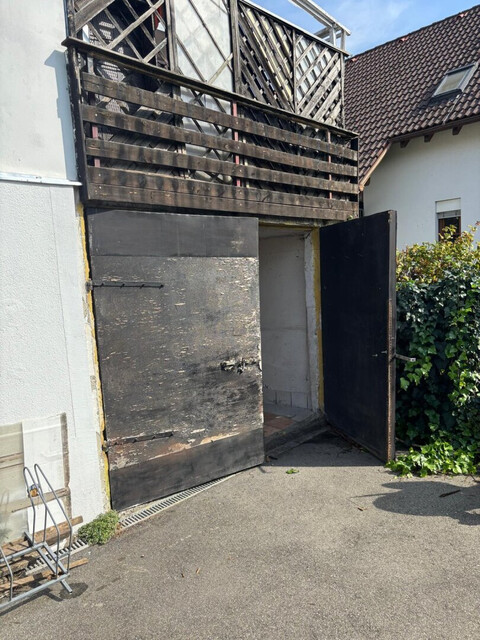 Großzügige Garage in ruhiger Lage in Feldkirch-Tisis