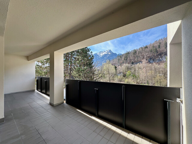 "ohne Provision" helle, neu renovierte 3 Zimmer Wohnung mit Balkon