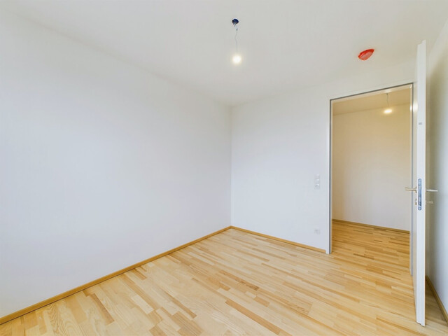 Exklusives Angebot: 3-Zimmer-Dachgeschosswohnung / Top 7