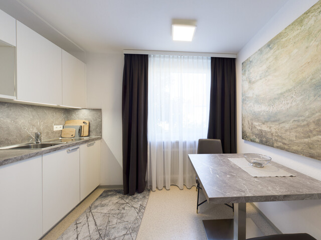 RG / 1 ZI APPARTEMENT / TOP8