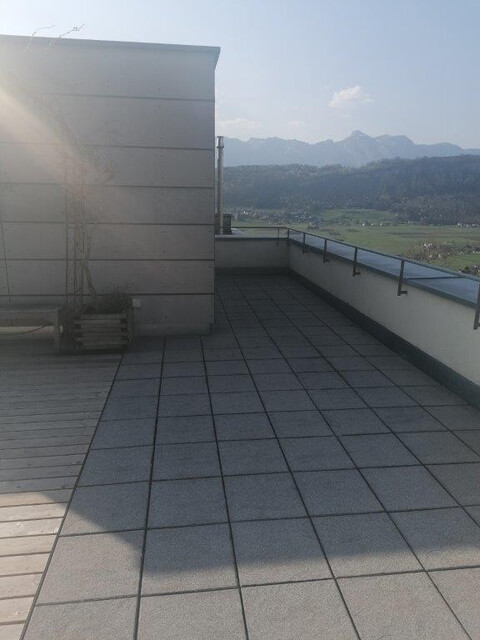 wunderschöne Panorama-Dachgeschosswohnung