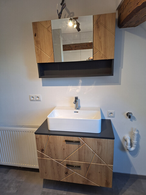  Schöne 3-Zimmer-Wohnung, gute Lage, in einem denkmalgeschätzten Haus in Altach 