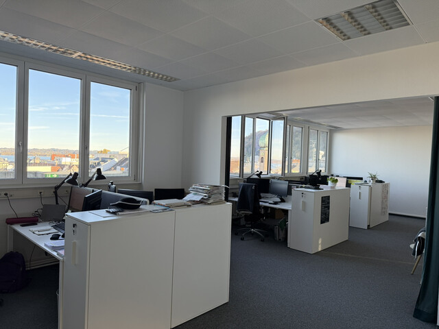 Im Kaufhaus GWL in Bregenz zu vermieten: Büro / Ordination  in Top-Lage mit Potential