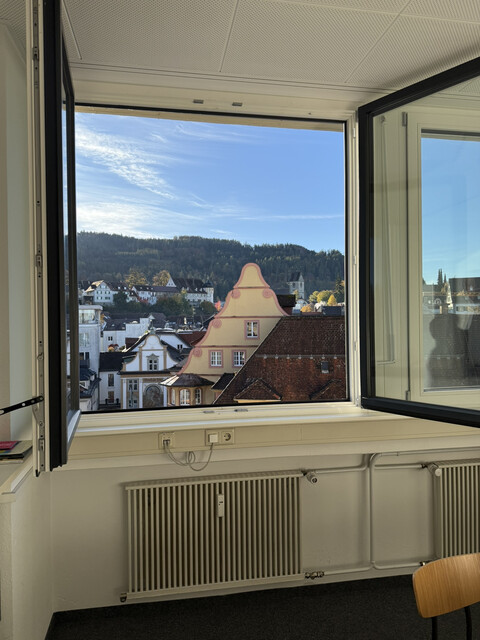 Im Kaufhaus GWL in Bregenz zu vermieten: Büro / Ordination  in Top-Lage mit Potential