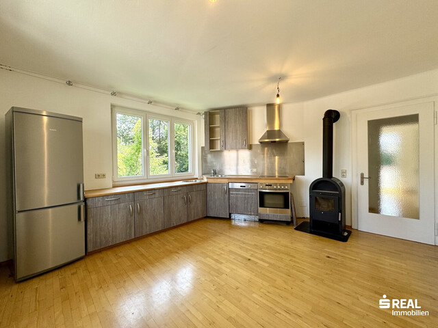 Charmantes Mehrfamilienhaus mit zwei Wohnungen in Bregenz