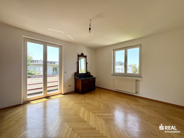 Charmantes Mehrfamilienhaus mit zwei Wohnungen in Bregenz