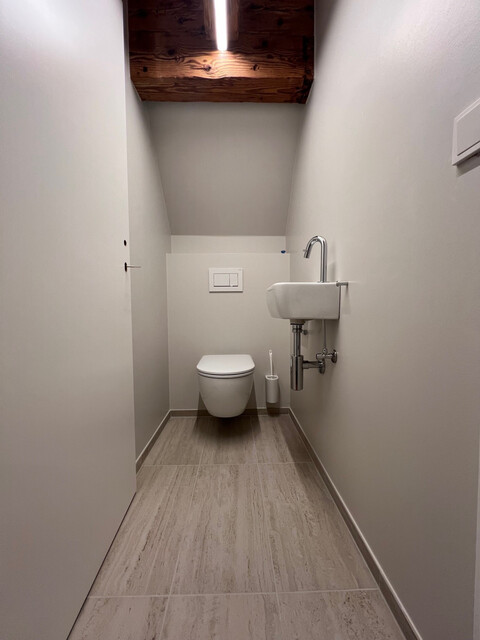 Generalsanierte 2-geschossige Innenstadtwohnung mit 132 m² und Terrasse!