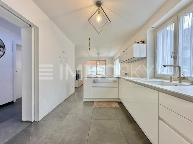 Teilrenoviertes Haus in Bludenz mit Keller