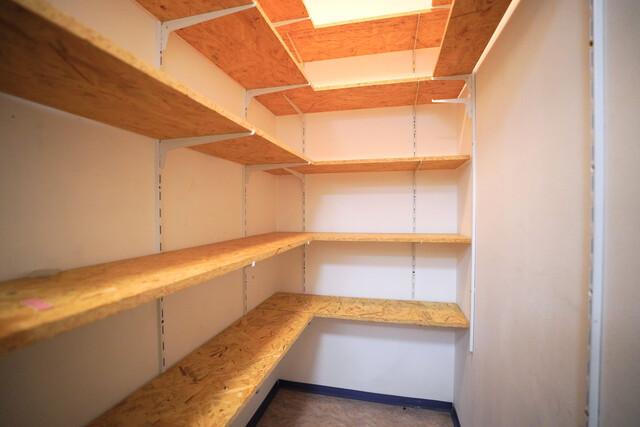 2-Zimmer-Wohnung mit großer Dachterrasse und Tiefgaragenplatz