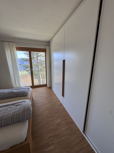 Traumhafter Blick von der FLUH über die Berge und ins Rheintal - 140qm, +4 Zimmer, Alpen-Chalet-Style 