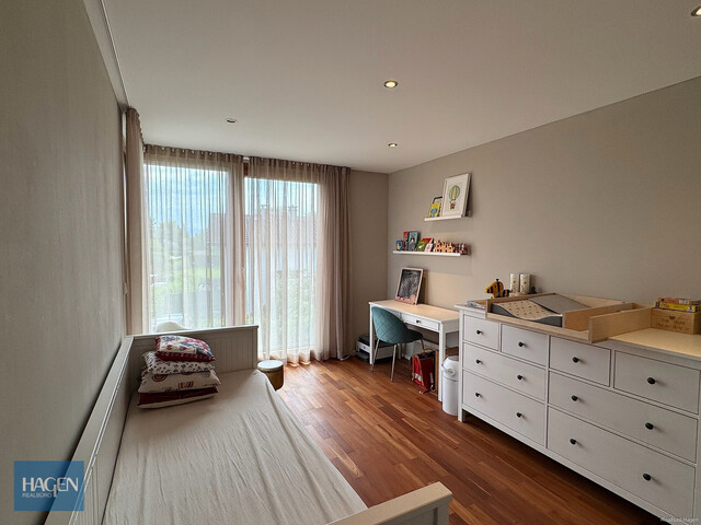 Hausgefühl inklusive – Stilvolle 4-Zimmer-Wohnung mit Gartenanteil im Zweiparteienhaus in Höchst