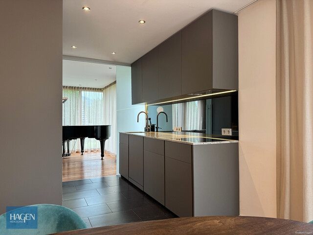 Hausgefühl inklusive – Stilvolle 4-Zimmer-Wohnung mit Gartenanteil im Zweiparteienhaus in Höchst