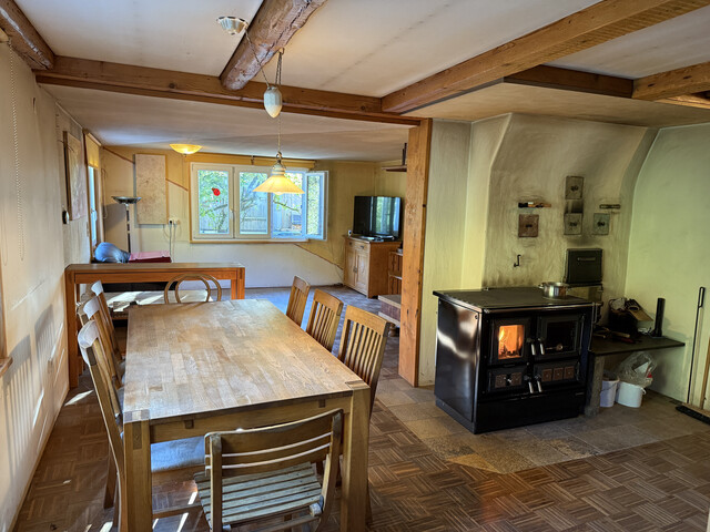 Haus mit Scheune und viel Potenzial / 950m2 Grundstück in Hohenems