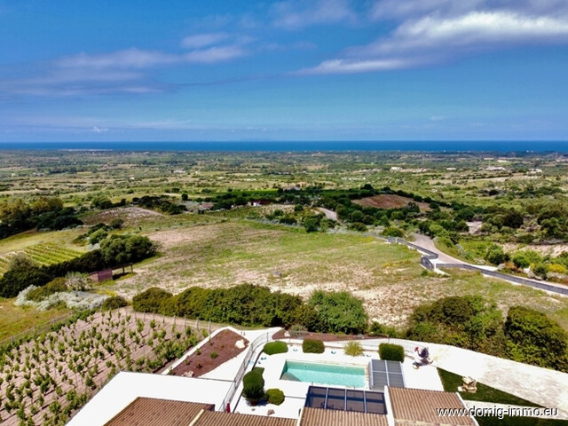 Mediterranes Anwesen mit Meerblick – in Badesi, Sardinien