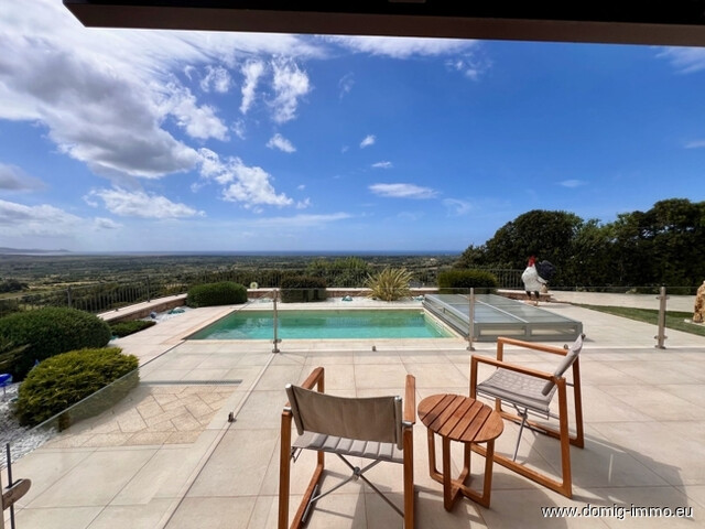 Mediterranes Anwesen mit Meerblick – in Badesi, Sardinien