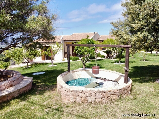 Mediterranes Anwesen mit Meerblick – in Badesi, Sardinien