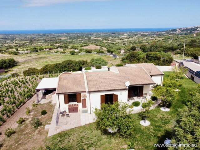Mediterranes Anwesen mit Meerblick – in Badesi, Sardinien