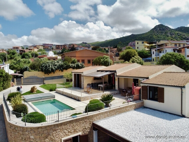 Mediterranes Anwesen mit Meerblick – in Badesi, Sardinien