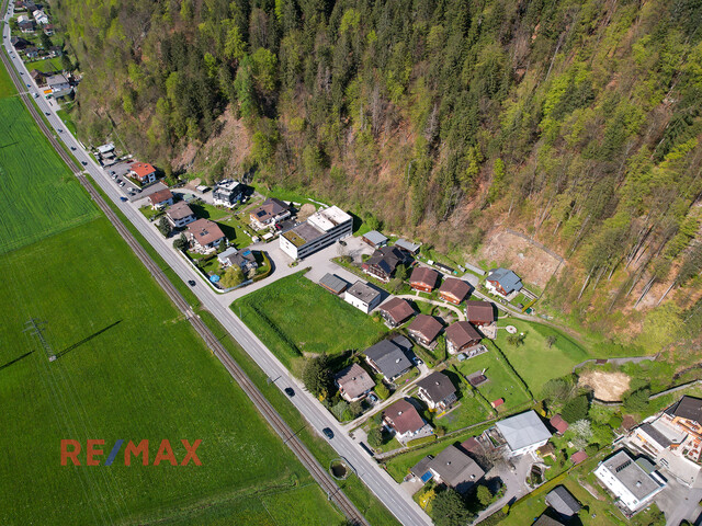 Traumhaus am Bartholomäberg – Modernes Wohnen mit Weitblick