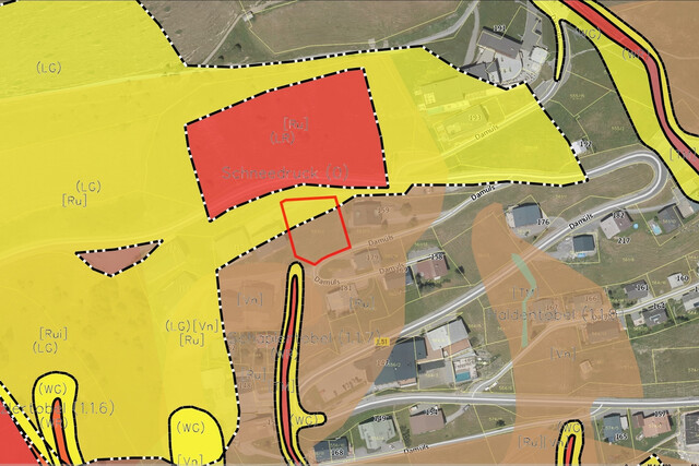 1.792 m² Baugrundstück mit Freizeitparadies direkt vor der Tür