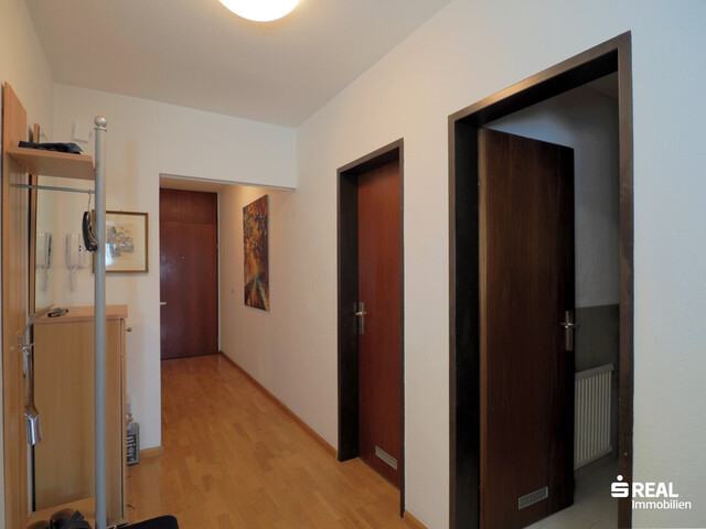 Großzügige 3,5-Zimmer-Dachgeschoßwohnung mit Weitblick!