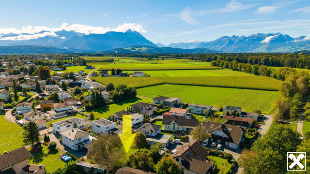 Grenznah & ruhig – Teilbares Grundstück