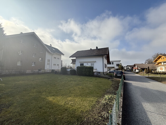 Kennelbach  |  600 m² Grund  |  2 Wohneinheiten  |  Saniert