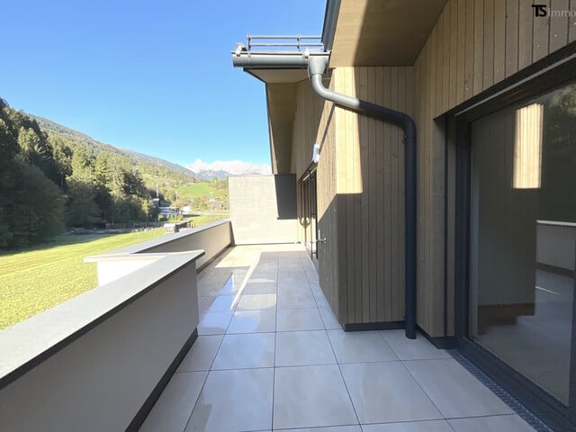 Tschagguns: Neuwertige 2-Zimmer-Dach-Terrassen-Wohnung ca. 50 m2 + Terrasse ca. 22 m2