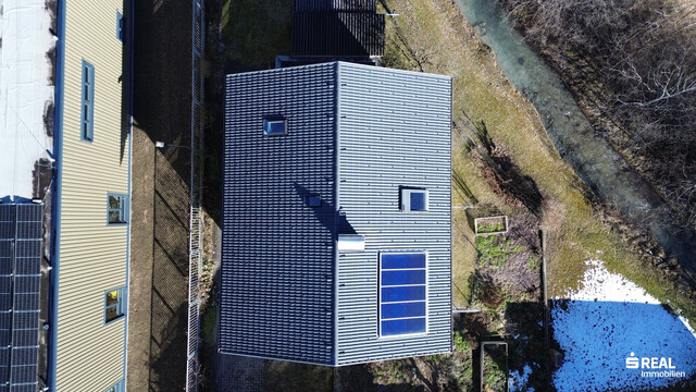 Großzügiges Mehrfamilienhaus mit vielseitigen Nutzungsmöglichkeiten