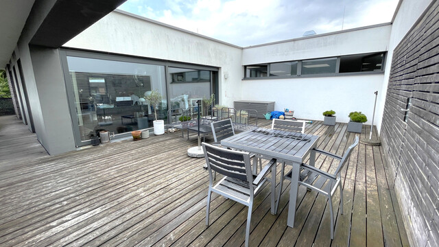 4-Zimmer Dachgeschosswohnung mit großer Terrasse, mitten in Feldkirch