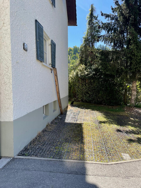 Geräumige Wohnung mit Stellplatz, Abstellraum, Keller in Top-Lage ab 08/2026