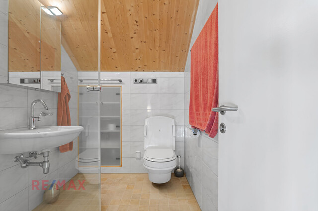 Direkt am Wasser: Exklusives Bootshaus mit Luxuskomfort