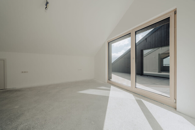 Lichtdurchflutete 4-Zimmer Wohnung in sanfter Hanglage