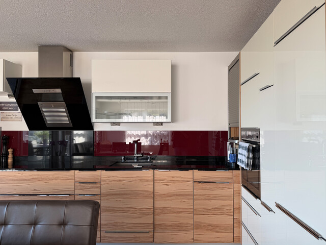 3-Zimmer-Dachgeschosswohnung mit traumhaftem Ausblick in Weiler
