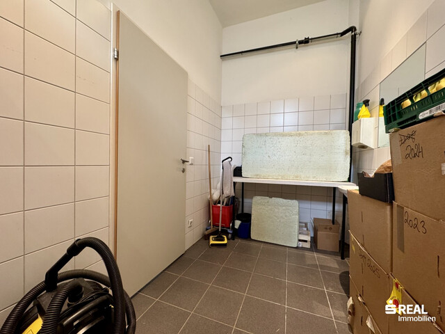 Attraktives Geschäftslokal in zentraler Lage