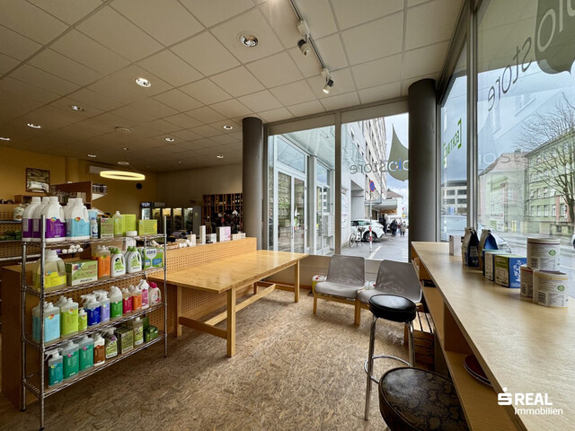 Attraktives Geschäftslokal in zentraler Lage