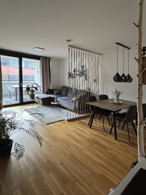 Gemütliche 3-Zimmer-Dachgeschosswohnung direkt Am Garnmarkt