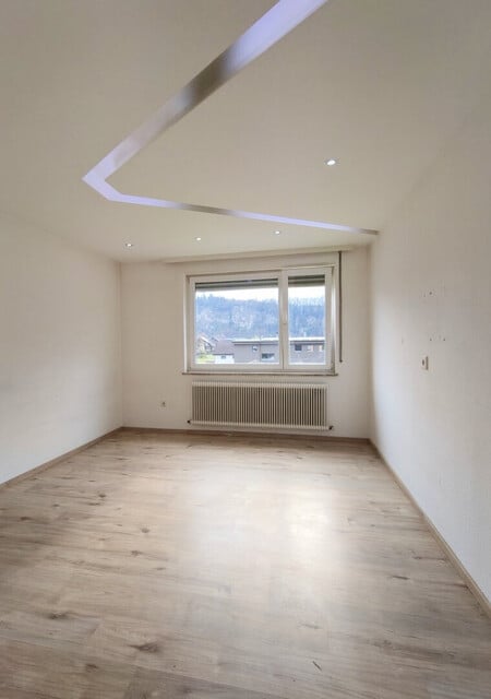 Großzügige 4-Zimmerwohnung in Feldkirch mit Balkon und Garage und herrlichem Ausblick!
