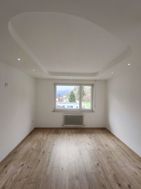 Großzügige 4-Zimmerwohnung in Feldkirch mit Balkon und Garage und herrlichem Ausblick!