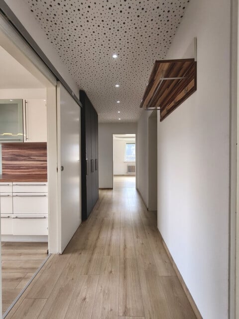 Großzügige 4-Zimmerwohnung in Feldkirch mit Balkon und Garage und herrlichem Ausblick!