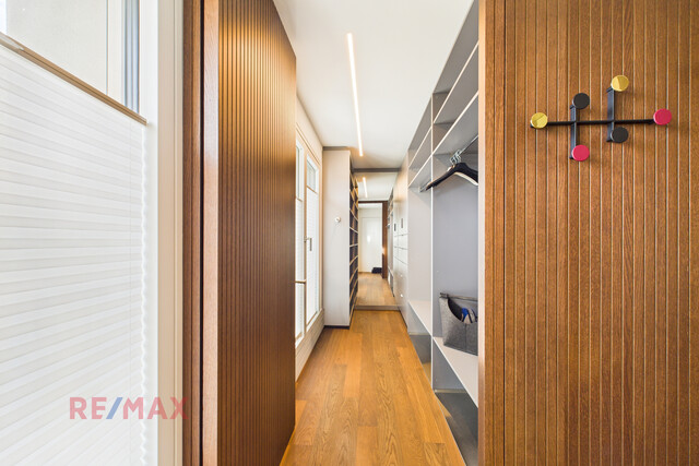 Penthouse Prestige: Das einzige Wohnrefugium auf der obersten Ebene