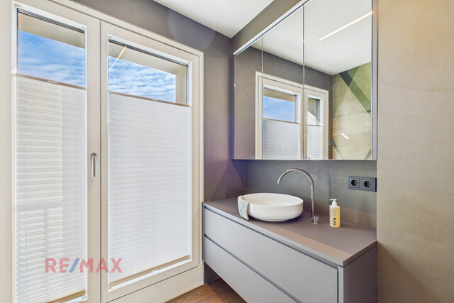 Penthouse Prestige: Das einzige Wohnrefugium auf der obersten Ebene