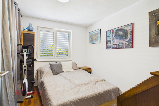 4-Zimmer-Dachgeschosswohnung mit Zukunft: Stromkosten sparen dank eigenem Balkonkraftwerk