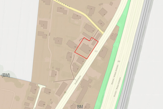 4-Zimmer-Dachgeschosswohnung mit Zukunft: Stromkosten sparen dank eigenem Balkonkraftwerk