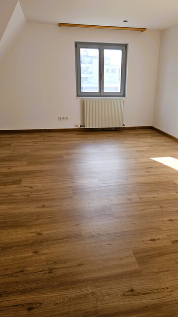 Koblach - Sanierte 4-Zimmer Dachgeschoß-Wohnung, Provisionsfrei