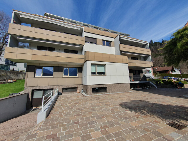 Charmante Gewerbefläche in attraktiver Hanglage