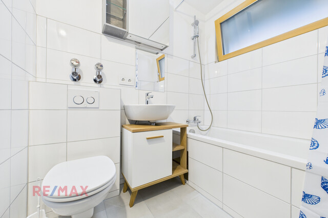 Frisch renovierte Wohnung – charmant, komfortabel, sofort verfügbar