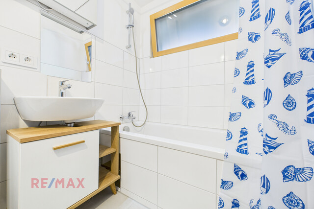 Frisch renovierte Wohnung – charmant, komfortabel, sofort verfügbar