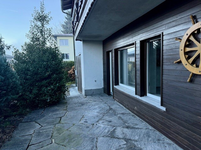 Haus in Tisis  für 1 Jahr - Wunderbare Aussicht, großer Garten, gleich bei der Grenze Lichtenstein