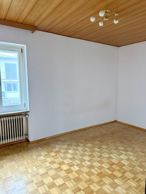 Haus in Tisis  für 1 Jahr - Wunderbare Aussicht, großer Garten, gleich bei der Grenze Lichtenstein